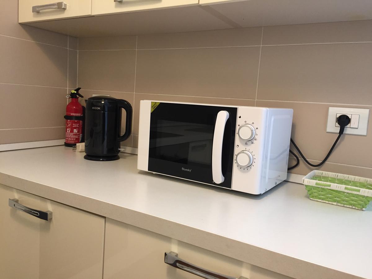 Premuda Apartment Милано Екстериор снимка
