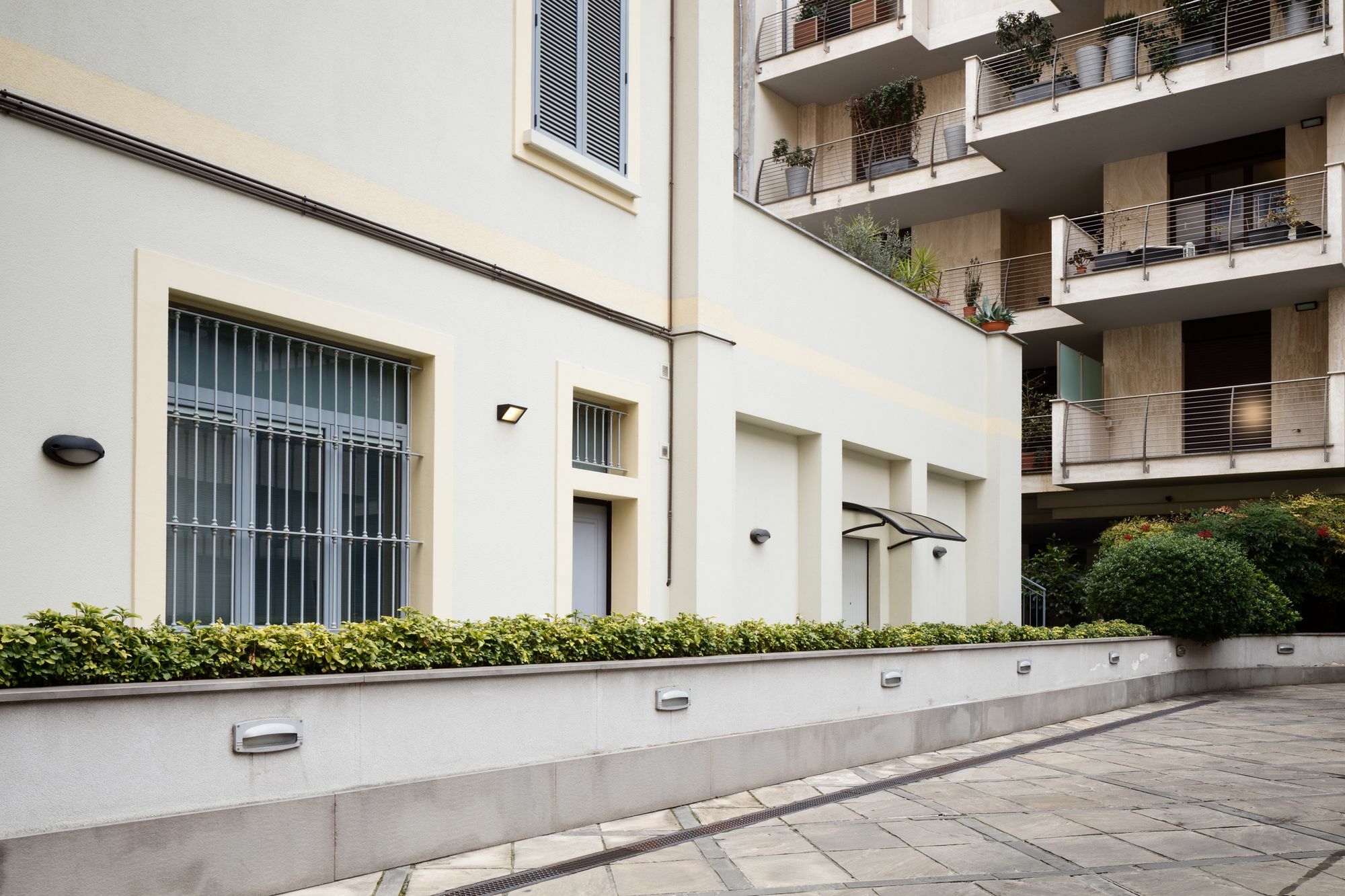 Premuda Apartment Милано Екстериор снимка